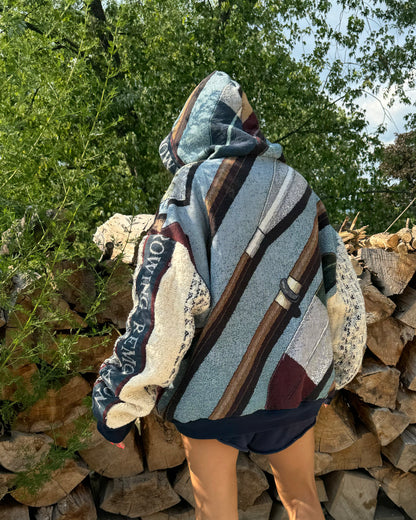 ROWING BLANKET HOODIE