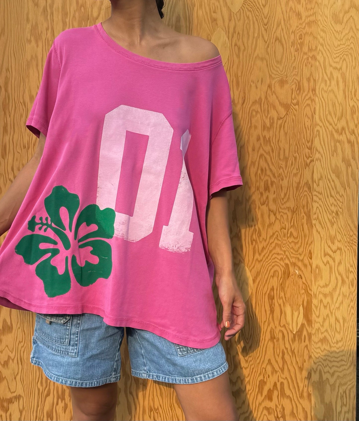 PINK HIBISCUS TEE