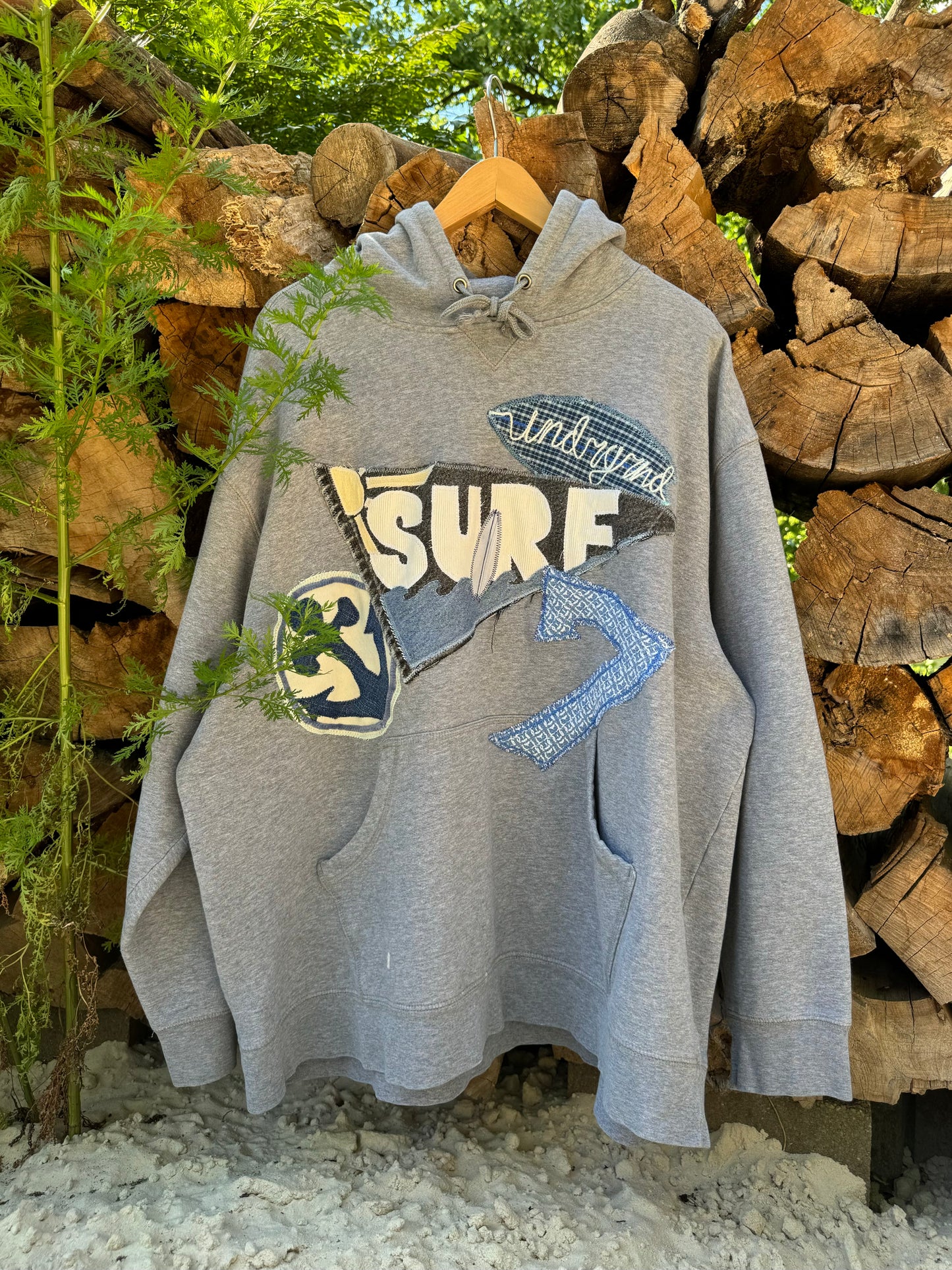 SURF HOODIE